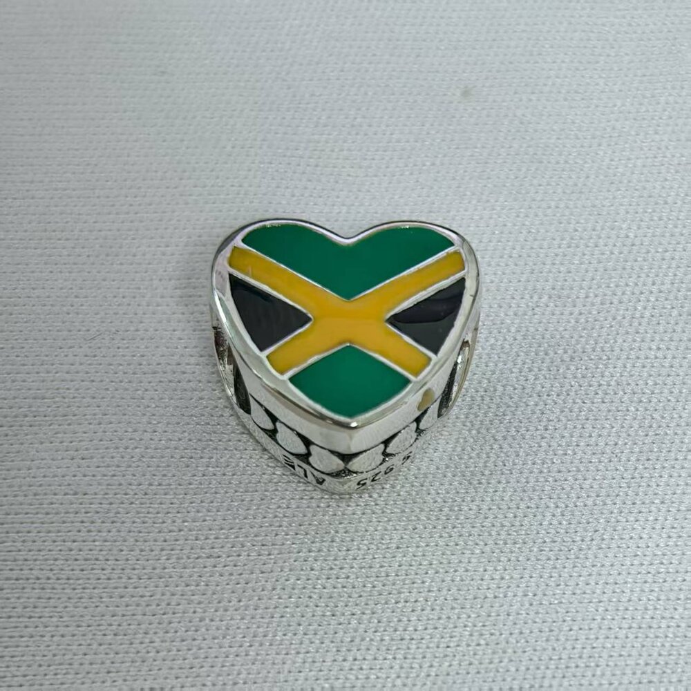 Heart-shaped Jamaica Flag Charm Travel Pendant, S925 Silver Bracelets
